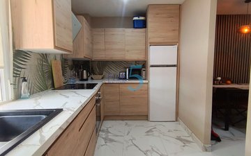 Property slide 21