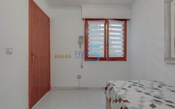 Property slide 16