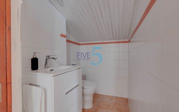 Property slide 22