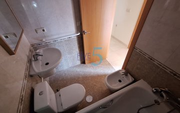 Property slide 22