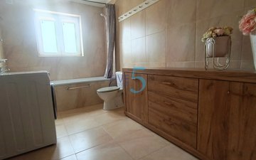 Property slide 28