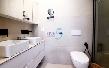 Property slide 29
