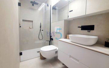 Property slide 25