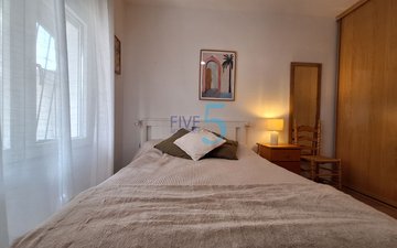 Property slide 22