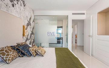 Property slide 31