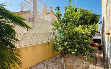 Property slide 25