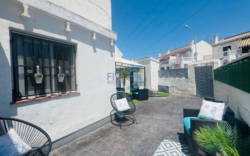 Property slide 19
