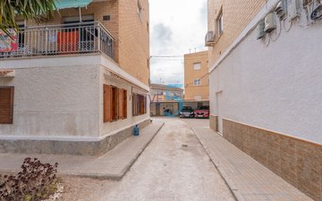 Property slide 18