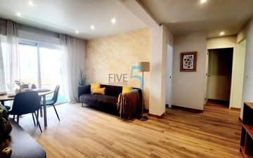 Property slide 18