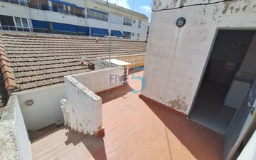 Property slide 27