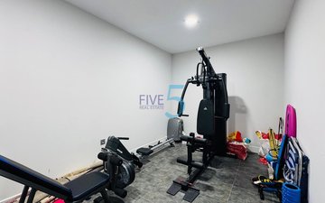 Property slide 25