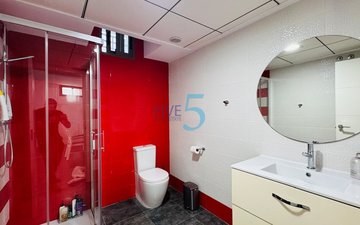 Property slide 20