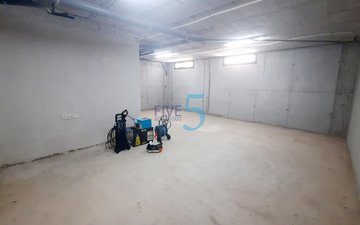 Property slide 20