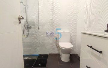 Property slide 16