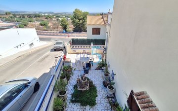 Property slide 36