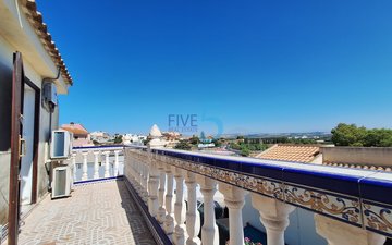 Property slide 31