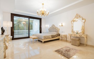 Property slide 8