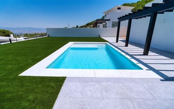 Property slide 6