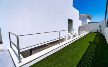 Property slide 18