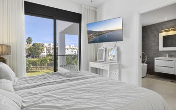 Property slide 19