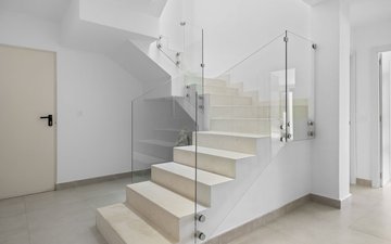 Property slide 32