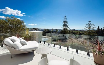 Property slide 15