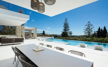Property slide 16