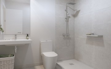 Property slide 10