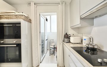 Property slide 15