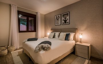 Property slide 15
