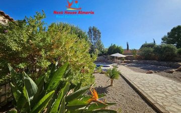 Property slide 76