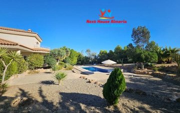 Property slide 78