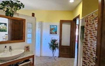 Property slide 25