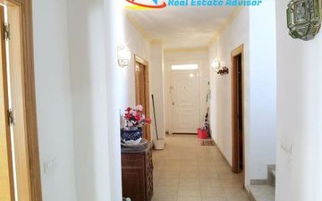 Property slide 75