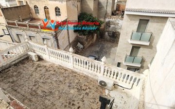 Property slide 61