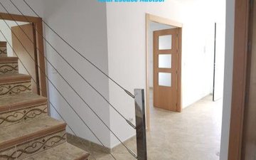 Property slide 44
