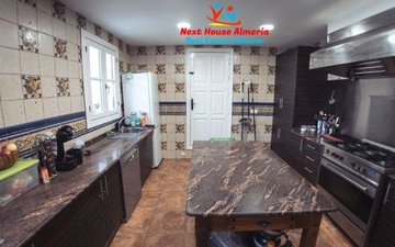 Property slide 20