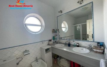 Property slide 25