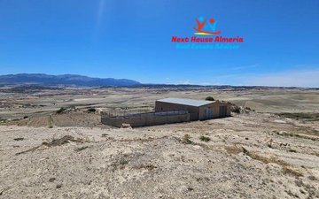 Property slide 32