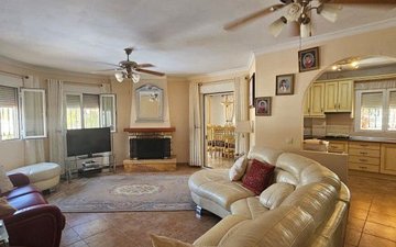Property slide 25