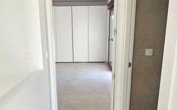 Property slide 40