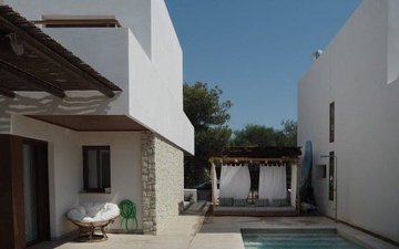 Property slide 4