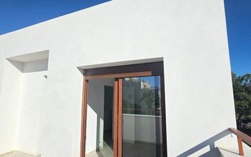 Property slide 36
