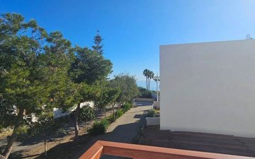 Property slide 42