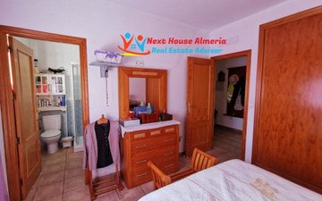 Property slide 78