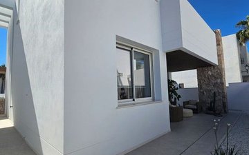 Property slide 17