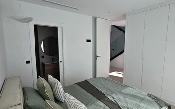 Property slide 31