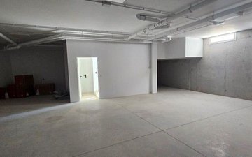 Property slide 76