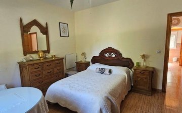 Property slide 35