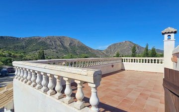 Property slide 40